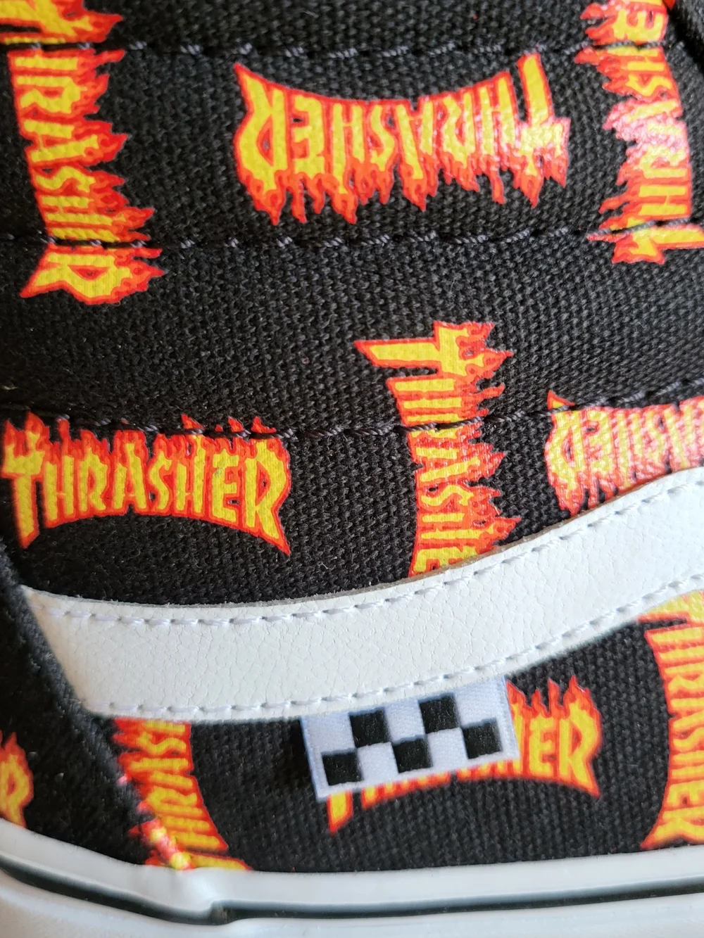 *NEW* Vans Old Skool Sk8 Hi Thrasher Flame VN0A5FCCBML Size Men 10.5 Skate Shoes